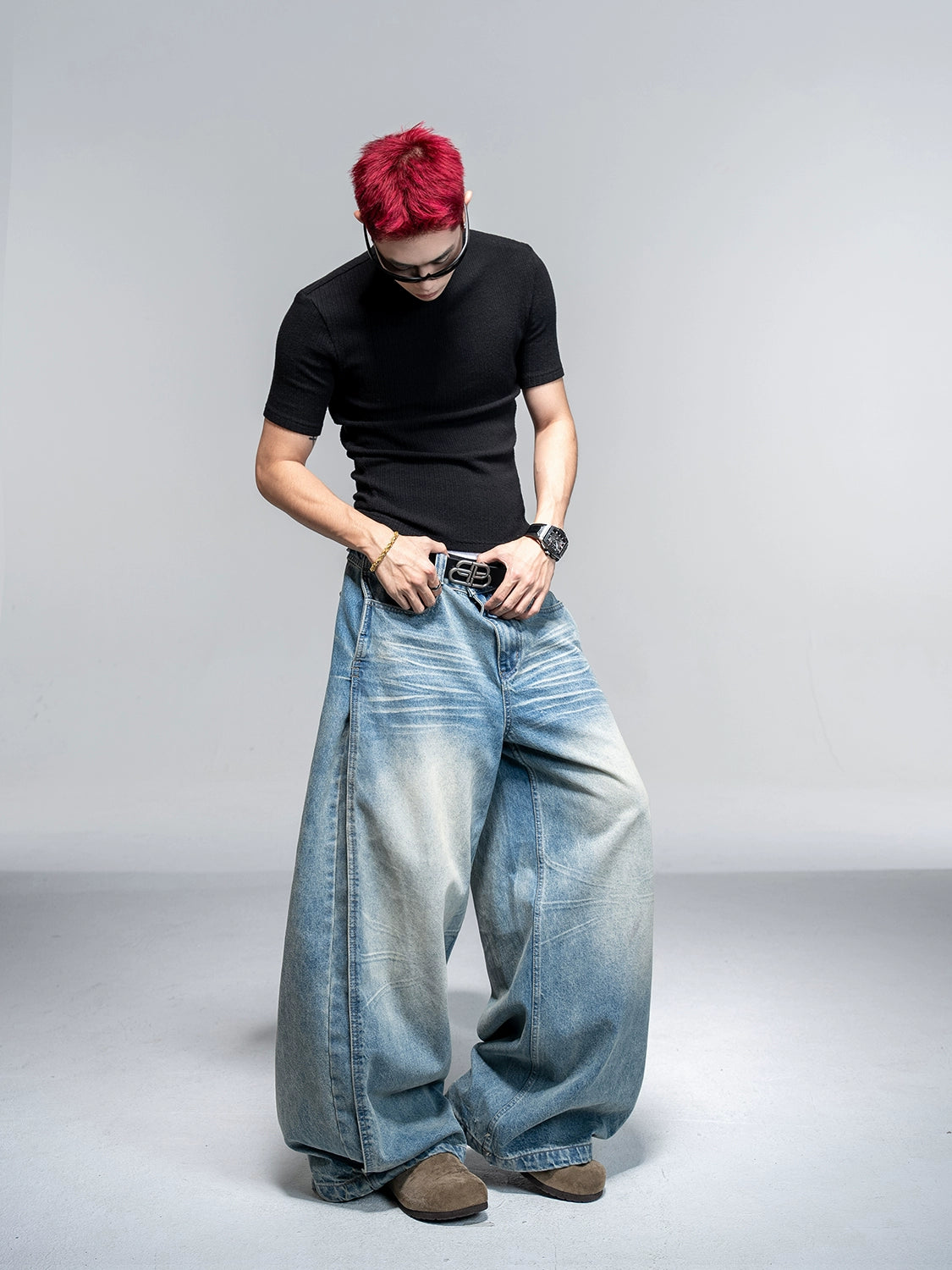 Whisker Washed Wide Jeans