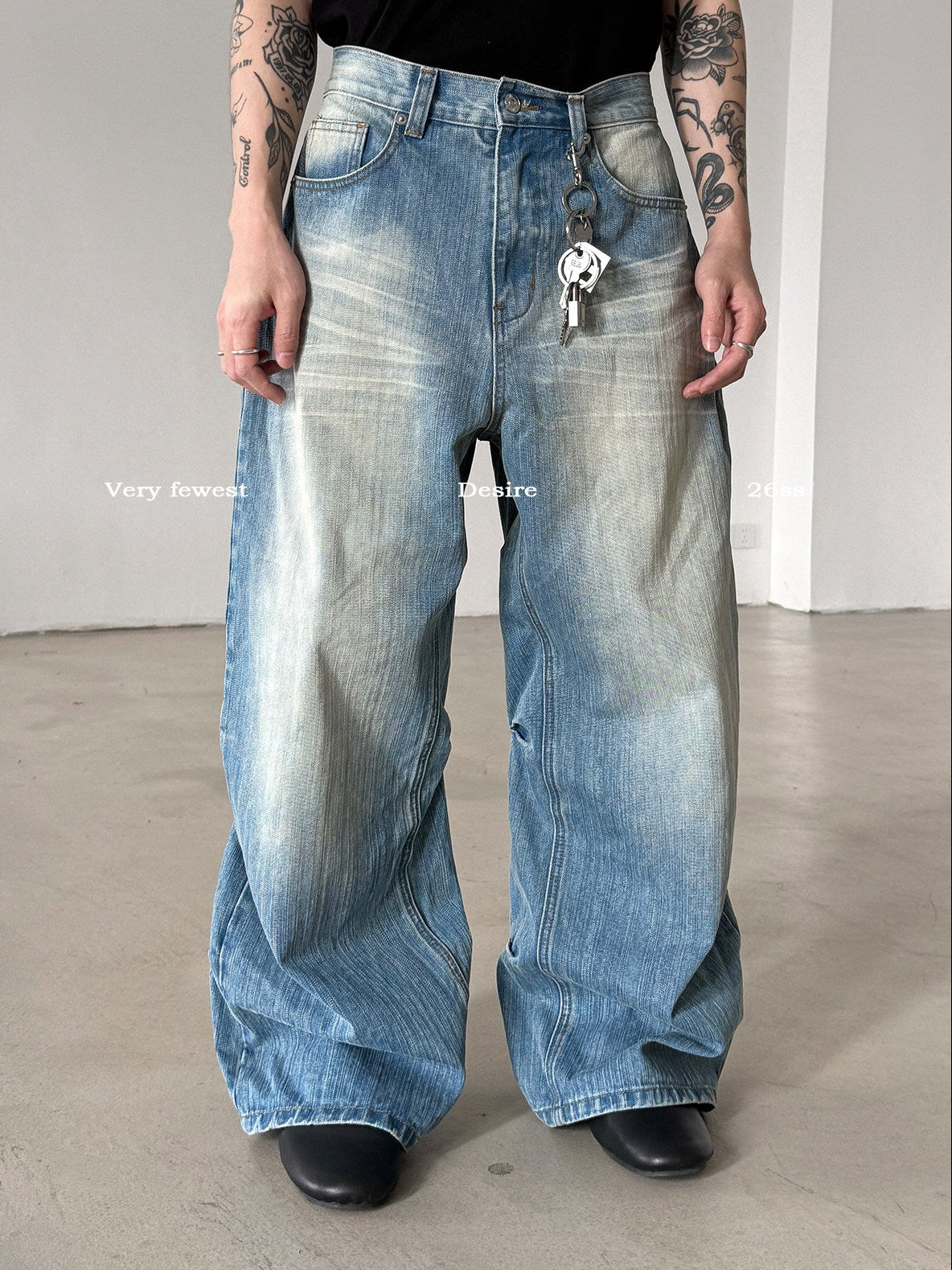 【美品】ELUVA（エルヴァ） y2kジーンズ DRI015-A-Eva-Celestial-
