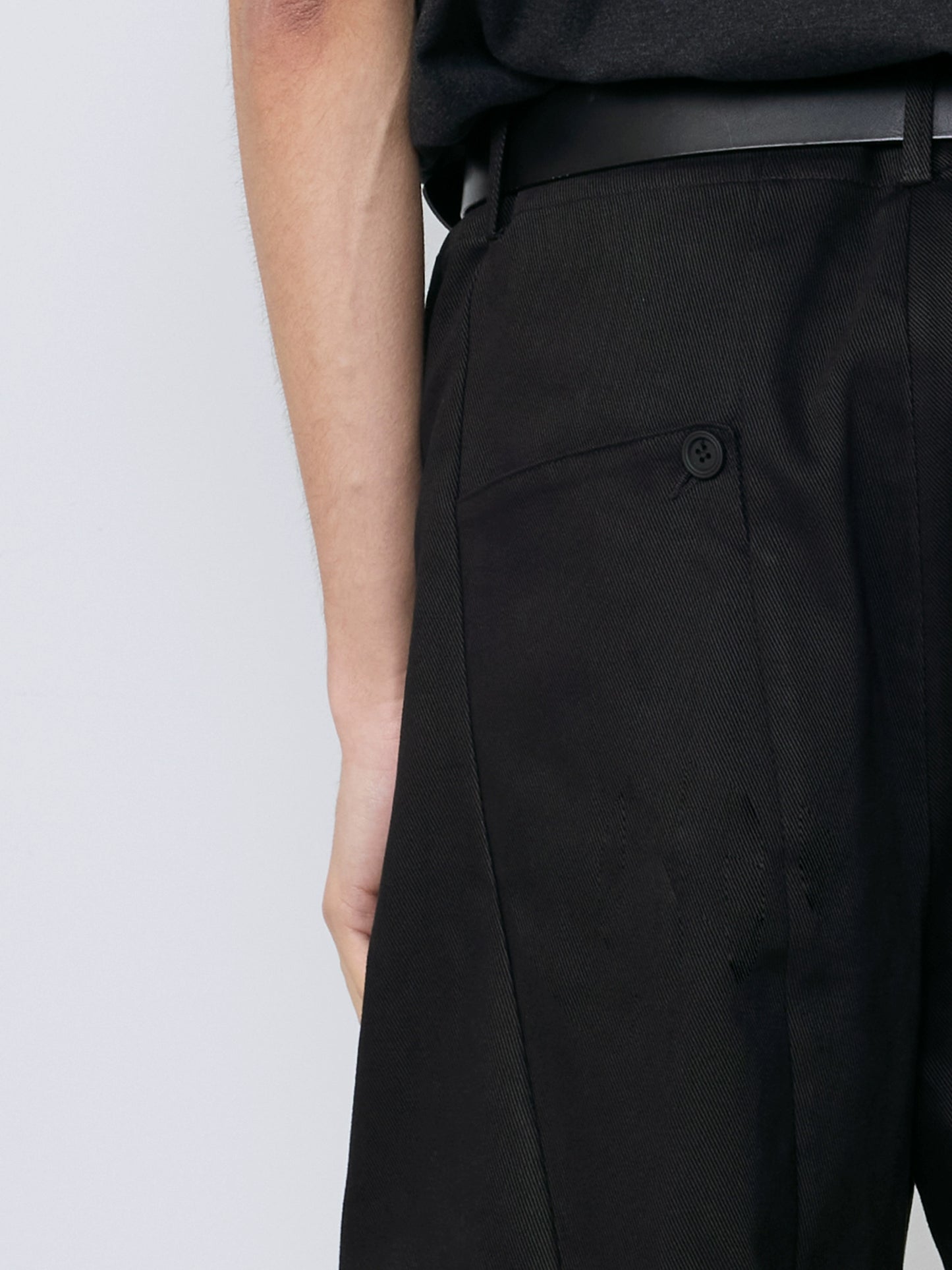 Vintage Cutline Pleated Straight Pants