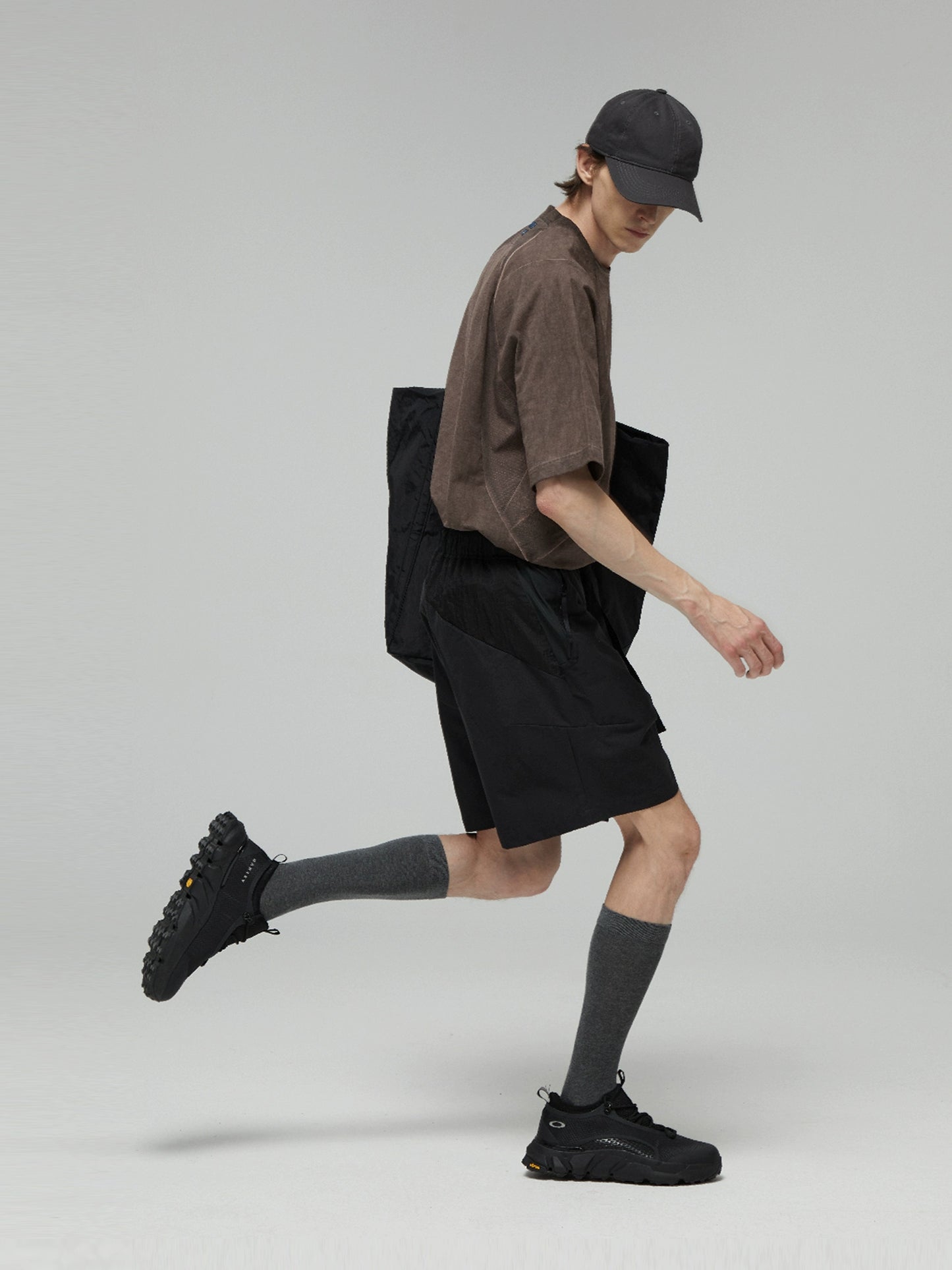 Quick-Release Colorblock Utility Shorts