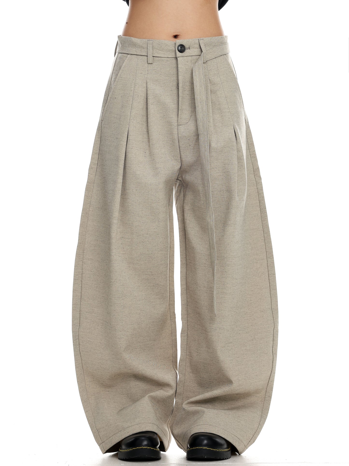Relax Curved Wide-Leg Trousers