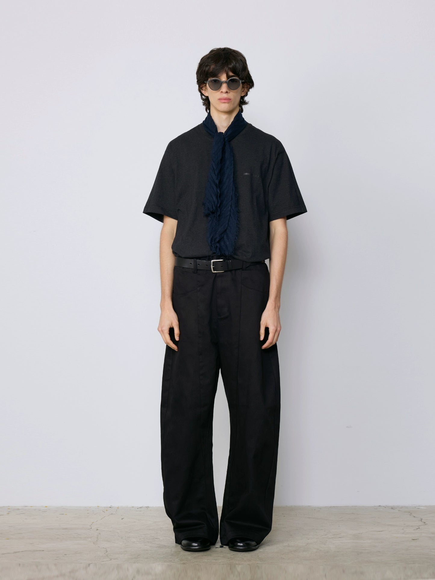 Vintage Cutline Pleated Straight Pants