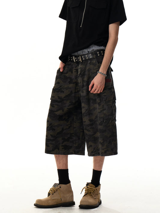 Camouflage Loose Shorts