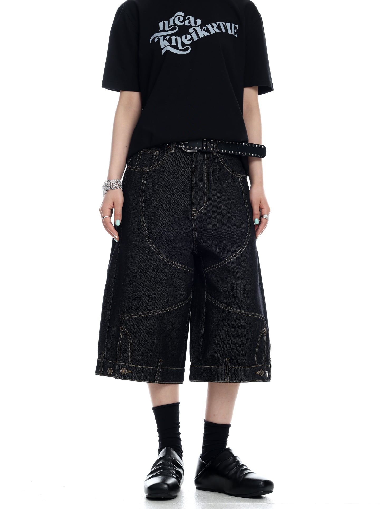 Embroidered Denim Shorts