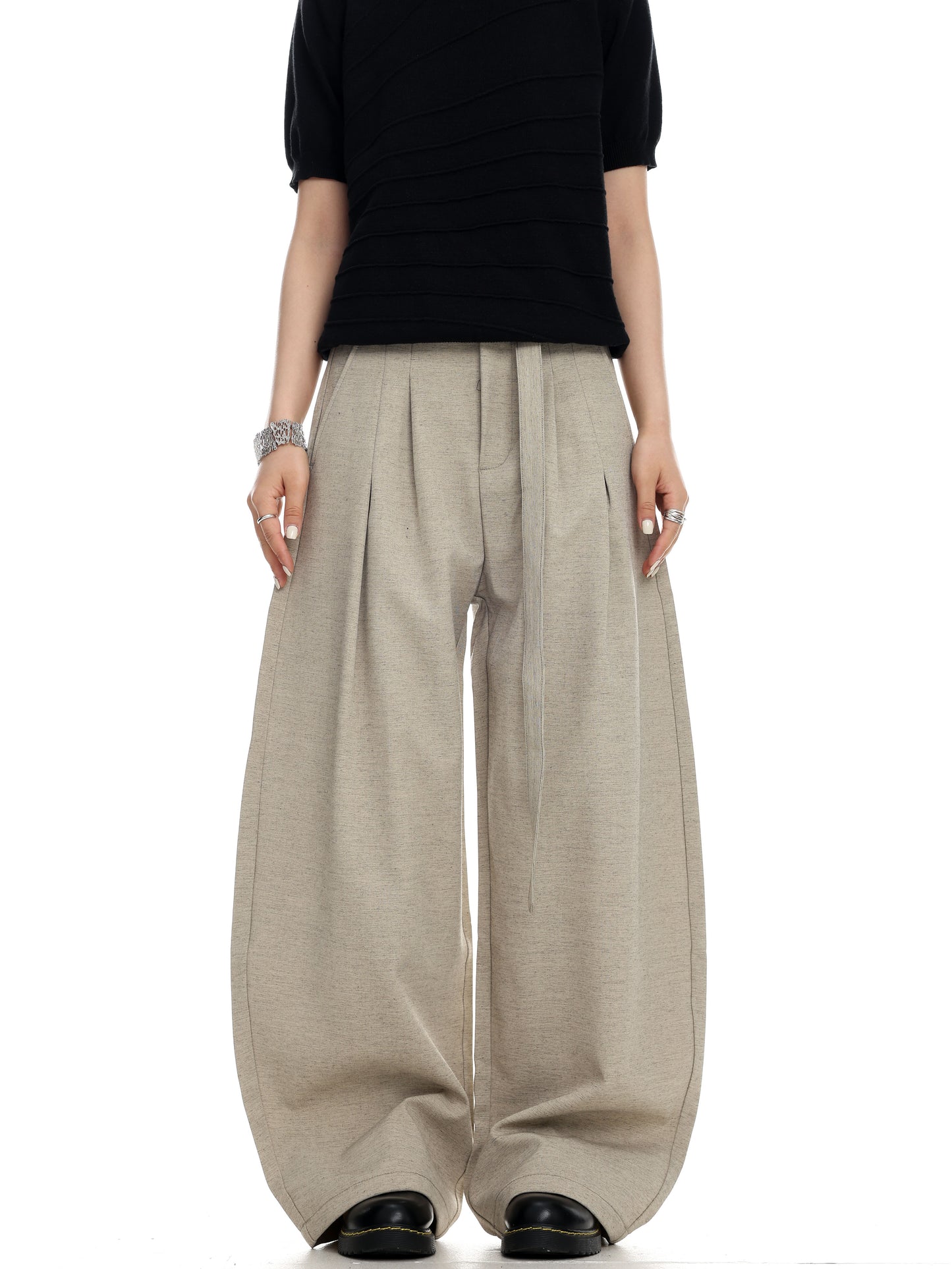 Relax Curved Wide-Leg Trousers