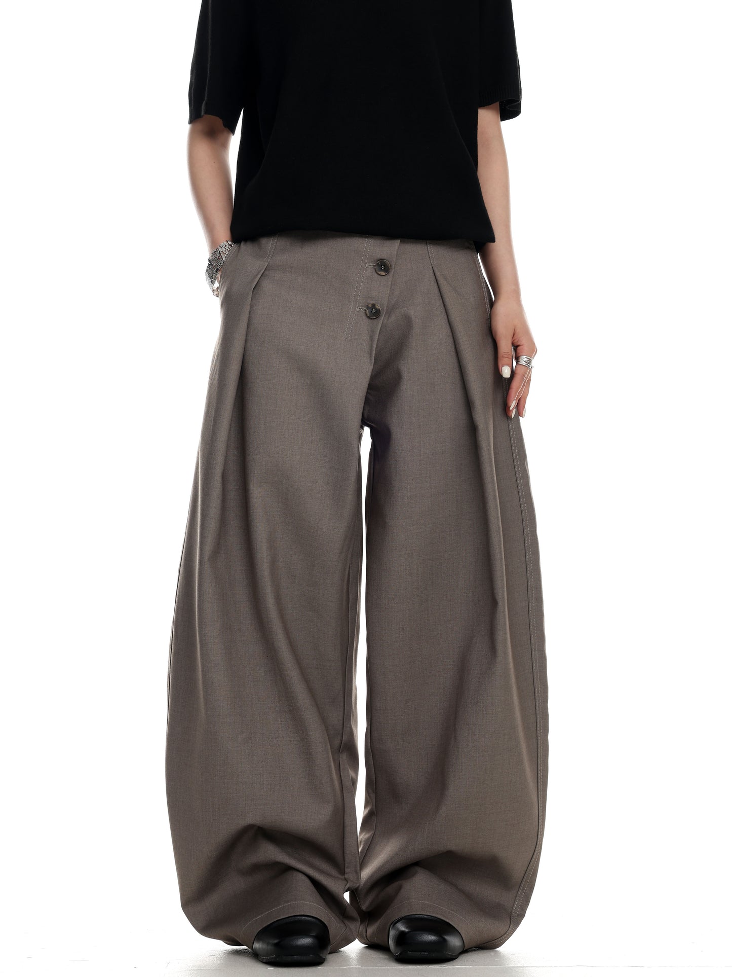 Button Detail Wide-Leg Trousers