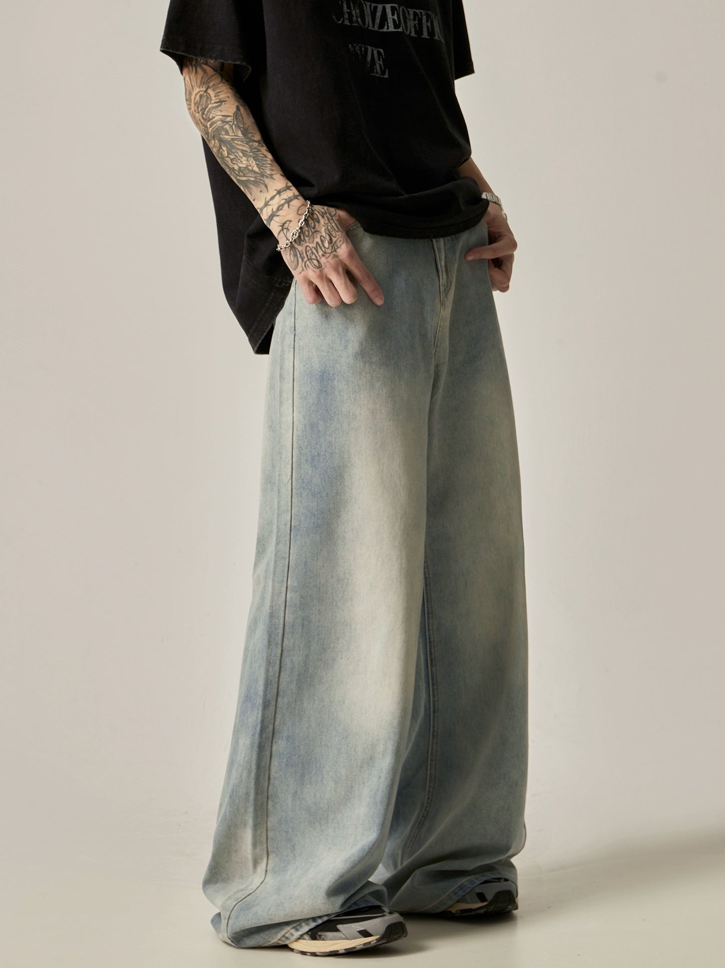 Retro Drape Loose Washed Jeans