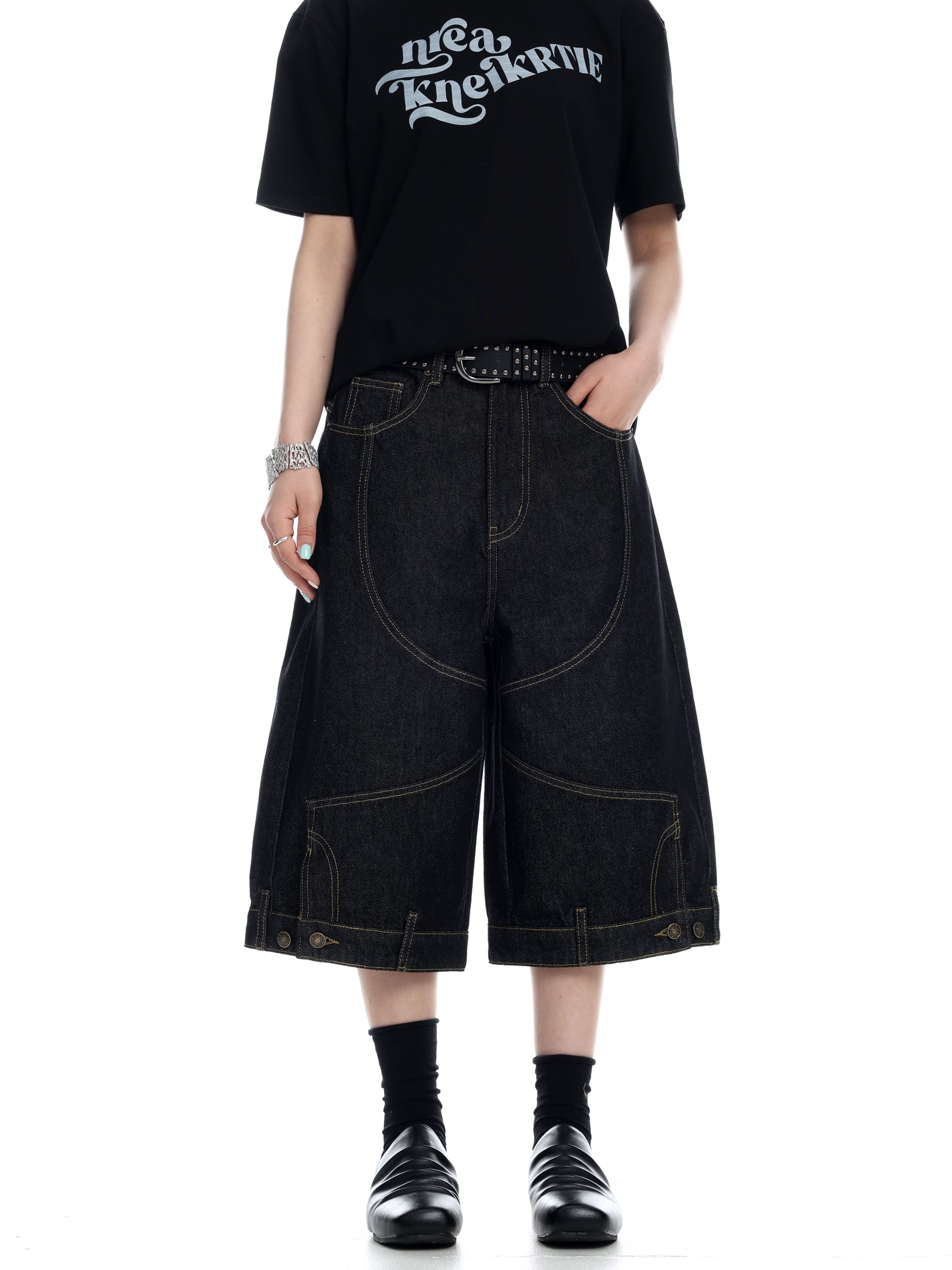 Embroidered Denim Shorts