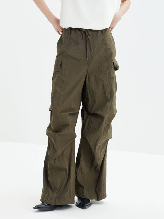 Outdoor-Inspired Pleated Parachute Utility Pants