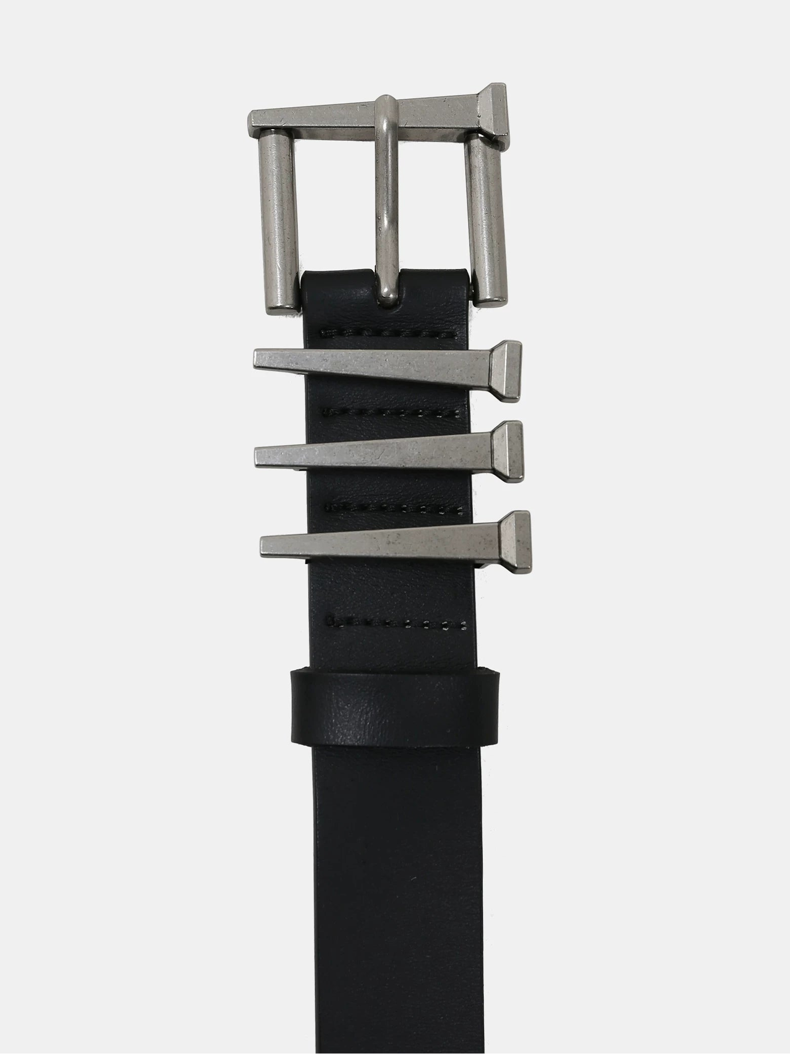 Sculptural Metal Buckle Leather Belt
