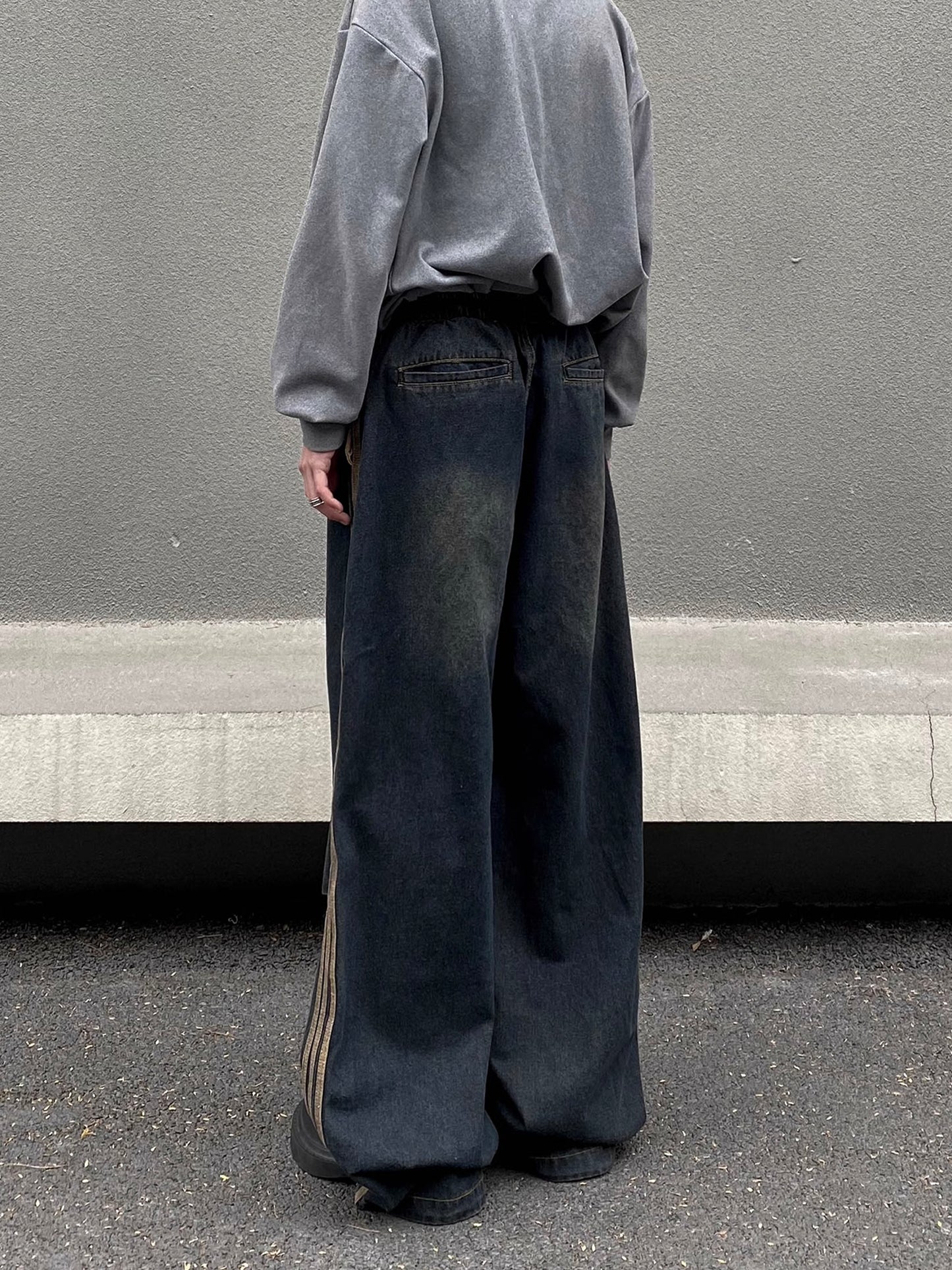 Niche Pleats Line Cargo Pants