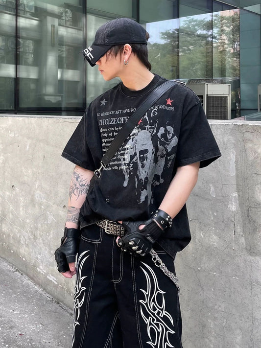 Portrait Letter Print Loose Tee