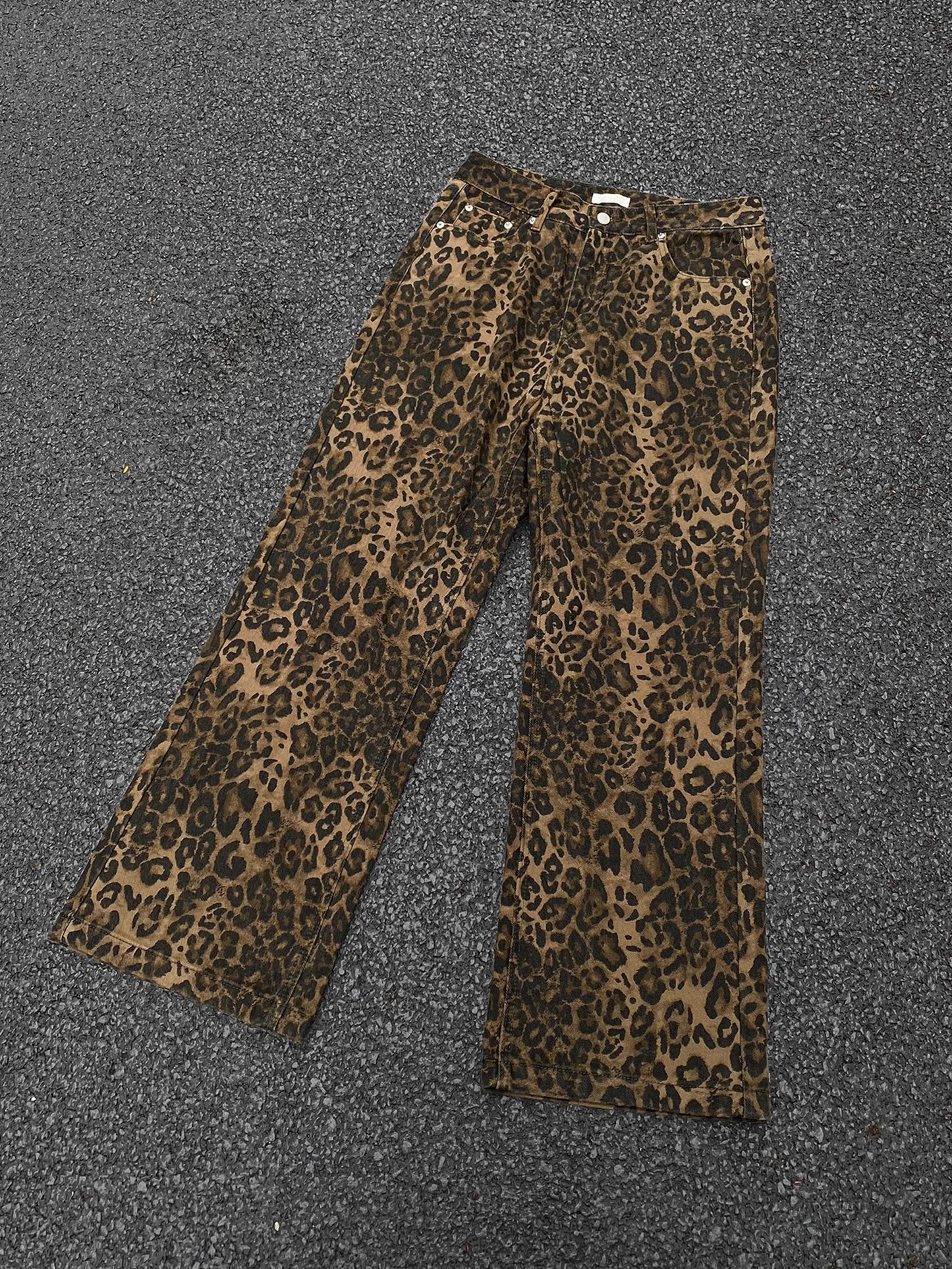 Leopard Strait Denim Pants