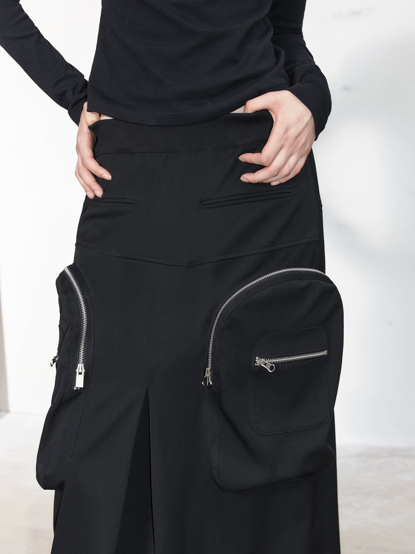Zip Pocket Long Skirt